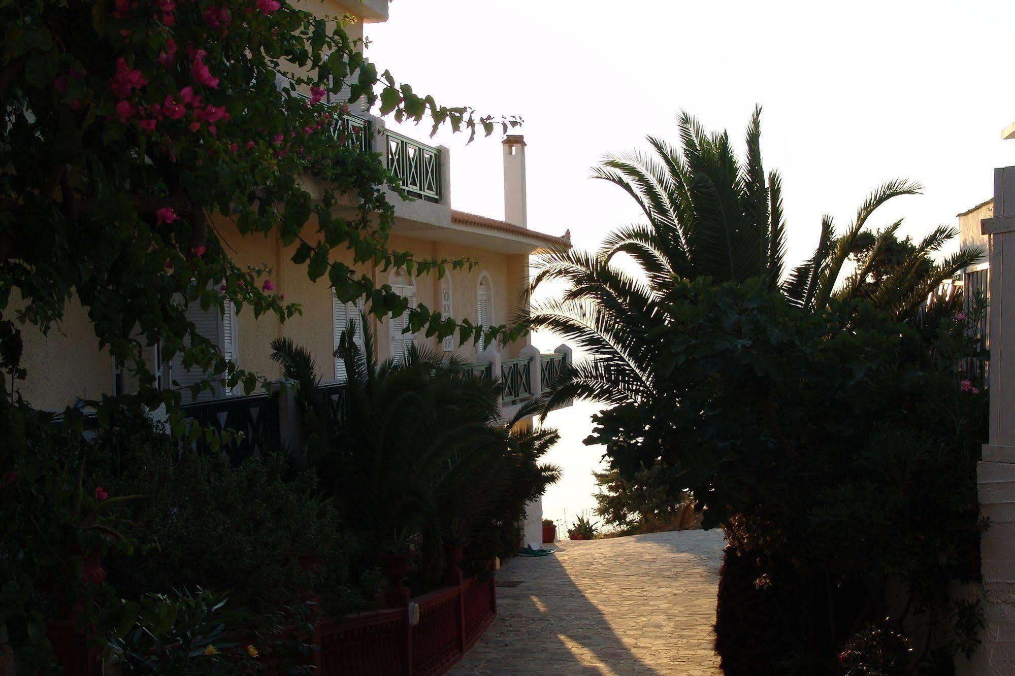 Cavos Bay Hotel & Studios Armenistis  Dış mekan fotoğraf